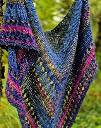 Atrament / chusta z Noro, agat handmade