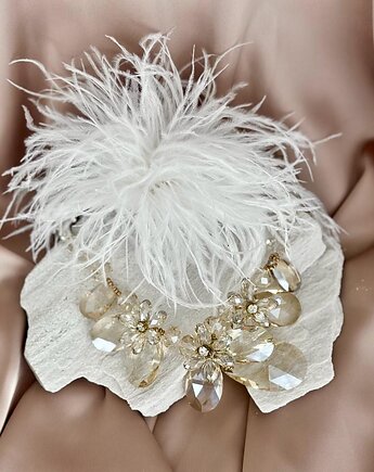 Biała broszka ze strusich piór r/Piórka/Ozdoba do włosów i ubrań, PapillonBYAnn