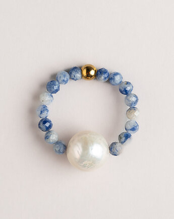 Pierścionek z perłą, Konevka store