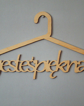 Wieszak Jesteś Piękna, MASZYNA KREACJI