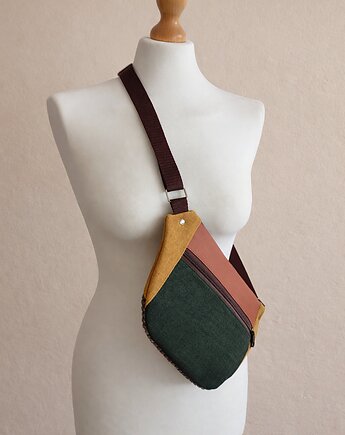 Damska nerko-torebka.