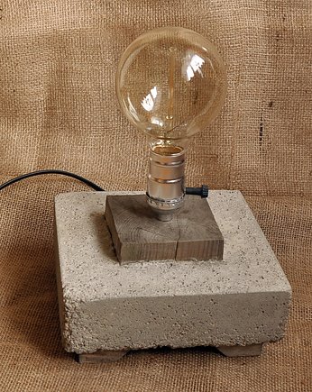 Lampa ze starego drewna i betonu, loft, unikat /4/, Galeriai