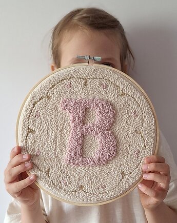 Personalizowana literka na ścianę w stylu boho, Nataly Atelier
