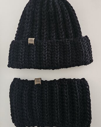 Czarny Komplet wełniany, Las i Łąka