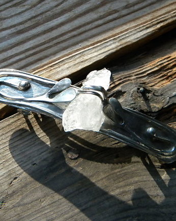 Surowy kryształ górski - klamra, Beata Trotter
