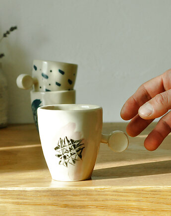 Filiżanka malowana w szlify, Pietkiewicz Design