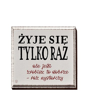 Tabliczka z napisem, LV Home