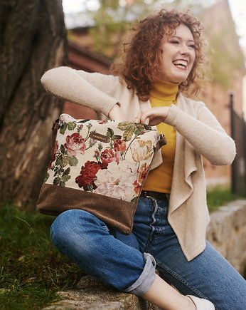 Boho bag w czerwone kwiaty, raspberi