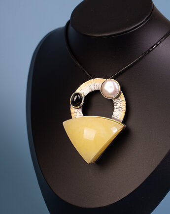 Wisior srebrny z bursztynem bałtyckim, perłą i onyksem, Andorii by Baco