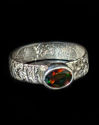 Pierścionek czarny opal r. 25, Pracownia Neores