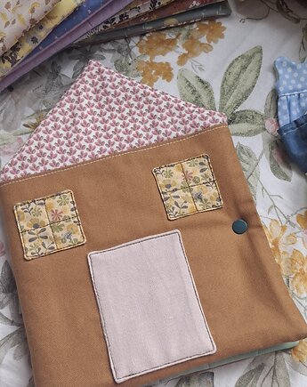 Domek dla myszki, Rzecz w Tym