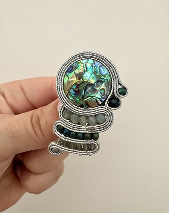 Broszka sutasz z masą perłową, Biżuteria Beatrice