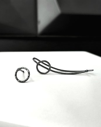 Komplet czarny kolczyk- nausznica Koło ze srebra na lewe ucho