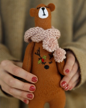 Miś w szaliku, Kruszek