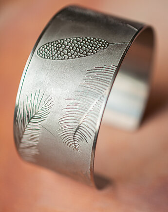 Wytrawiana brasoleta z autorską grafiką, Wierzbanowska