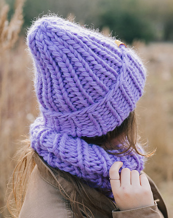 Fioletowa wełniana czapka PERUVIAN WOOLY, sploteka