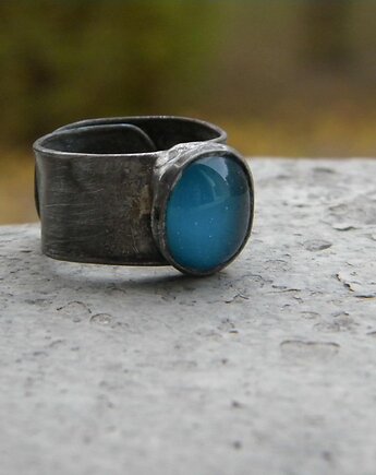 Świetlisty niebieski - pierścionek, Beata Trotter