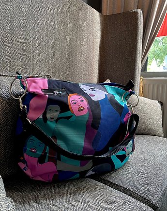 Torebka damska Hobo waterproof- Kolorowe  twarze, Pracownia FIO