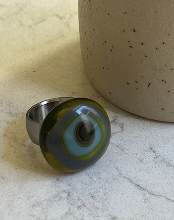 Pierścionek z wymiennym oczkiem z kolekcji orbit, funkyandchic