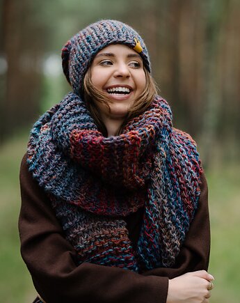 MAXCOLOR duży szal handmade " jesienne jezioro ", sploteka