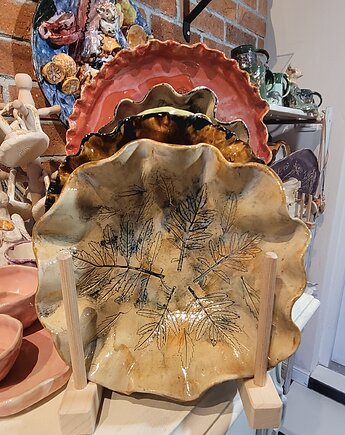 Ceramiczna patera  " Chwila lata", Galeria Pod Rotuzem