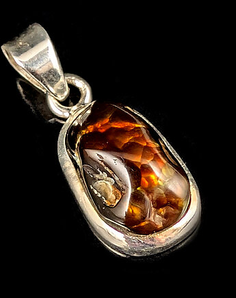 Agat ognisty, Pracownia Neores