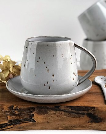 Kubek Beczułka ze spodkiem i łyżeczką w stylu boho 320 ml, Ceramika Tyka