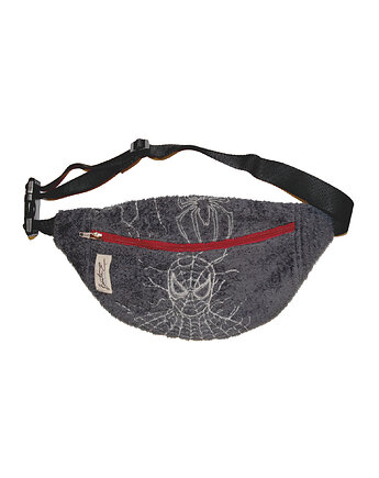 Nerka średnia z haften Spiderman z upcyclingu, Beata E.