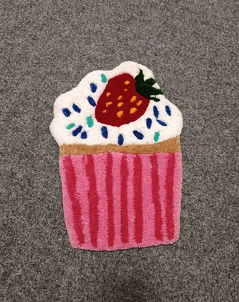 Mini dywan w kształcie babeczki truskawkowej, Cotton Carpet