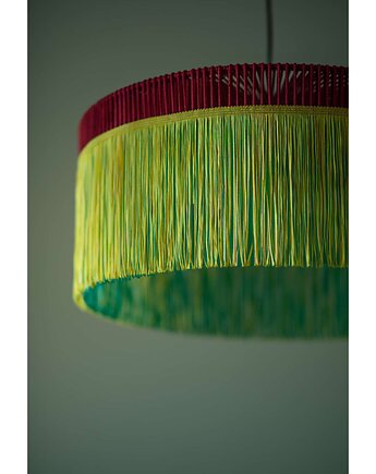 LiPsta 1 z frędzlami, latii.bleti