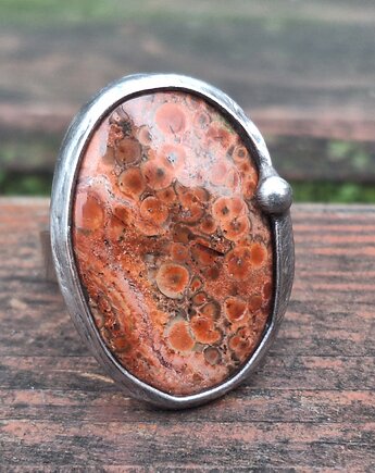 Plamki - pierścionek regulowany, po drugiej stronie lustra