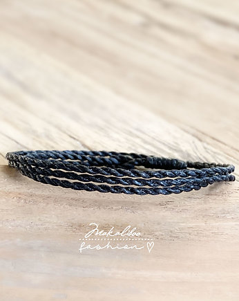 Simple Black, Makaliboo