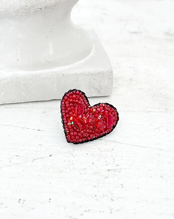 Broszka mini SERCE 2 ręcznie haftowana przypinka miłość, HAART