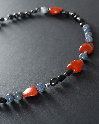 Naszyjnik z koralem i obsydianem. [SN11], Anillito