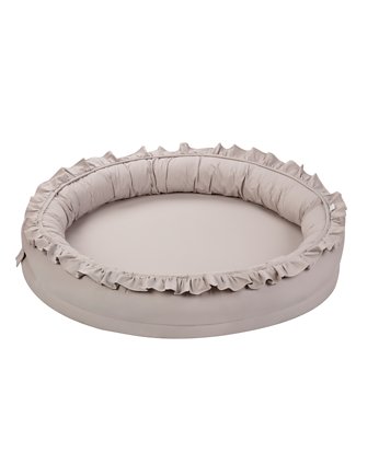 Mały junior nest Basic z falbanką Ciemny beż, Cotton & Sweets