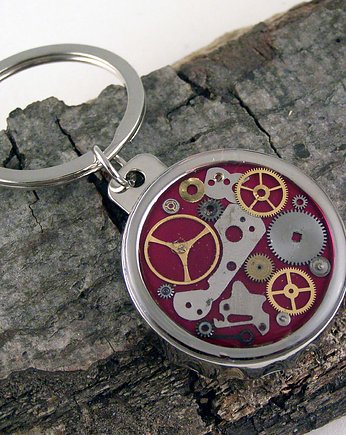 Mechaniczny brelok z otwieraczem do butelek 52, Zegarynki