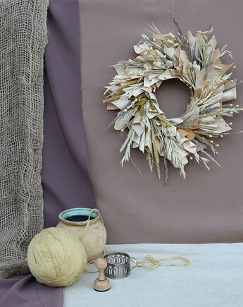 Wianek dekoracyjny, z suszonych roślin i kartek starej książki, Rondo Kwiatowe