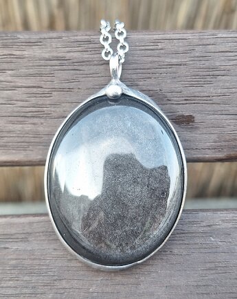 Srebrny obsydian - wisiorek, po drugiej stronie lustra