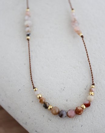 Choker Opal, LANKO