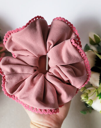 Gumka Maxi Scrunchie Seria z koronką- Puder, Seylla pracownia