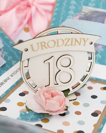 18 urodziny, exploding box, kartka 3d osiemnastka, Papiernik