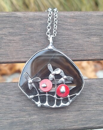 Maki - wisiorek, po drugiej stronie lustra