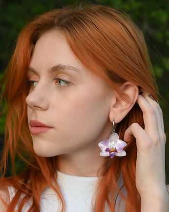 Kolczyki z prawdziwą orchideą w żywicy  kwiaty biżuteria, kwiaty biżuteria