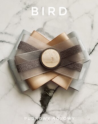 Brosza z kolekcji BIRD z masy perłowej z cudnym ptaszkiem NEW, Pudrowy Różowy