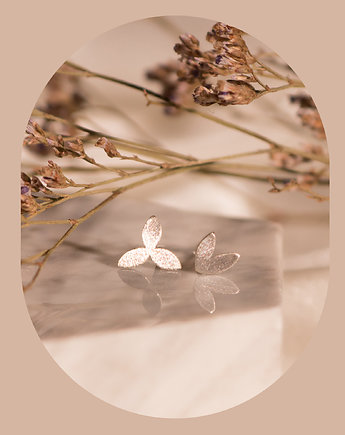 Mini kolczyki kwiatuszki srebrne, wkrętki, sztyfty kwiaty, Fox and Jewelry