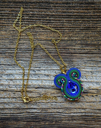 Peacock eye- wisiorek soutache, Mró Soutache
