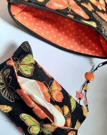 P. Komplet w motylki, Gazynia