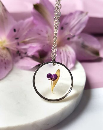 Naszyjnik z prawdziwym kwiatem smagliczki, wisiorek handmade, kwiaty biżuteria