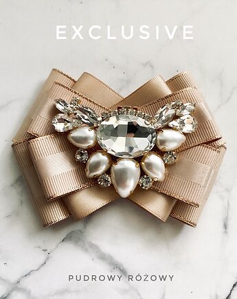 Kolekcja Exclusive Brosza z ozdobą z kryształami i perłami NEW, Pudrowy Różowy