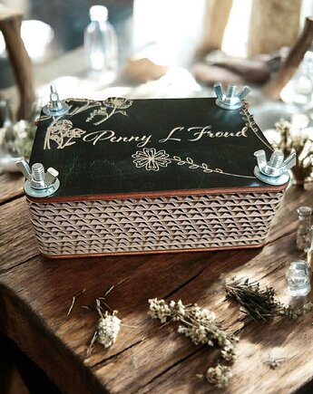 Praska/ zielnik do suszenia kwiatów, TreeTrue